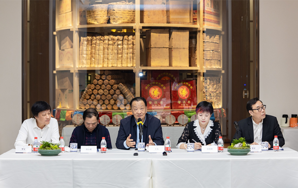 王庆会长一行走访会员单位