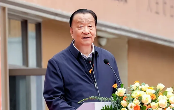 鸣锣开茶，非遗传承显文化，产销交易，白茶飘香迎客来——2024白茶交易大会 第十三届福鼎白茶开茶节开幕