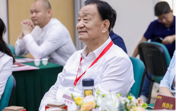 逸茗居智能藏茶柜闪耀2024北京国际茶业展