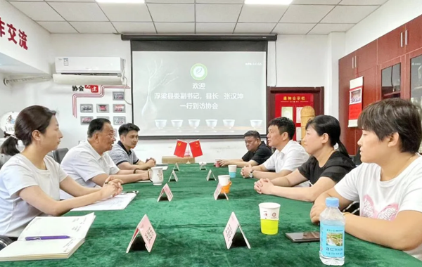 浮梁县委副书记、县长张汉坤一行到访我会