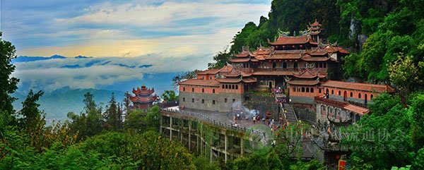 global_7D4FF235-B056-C625-243C-63DAEC911